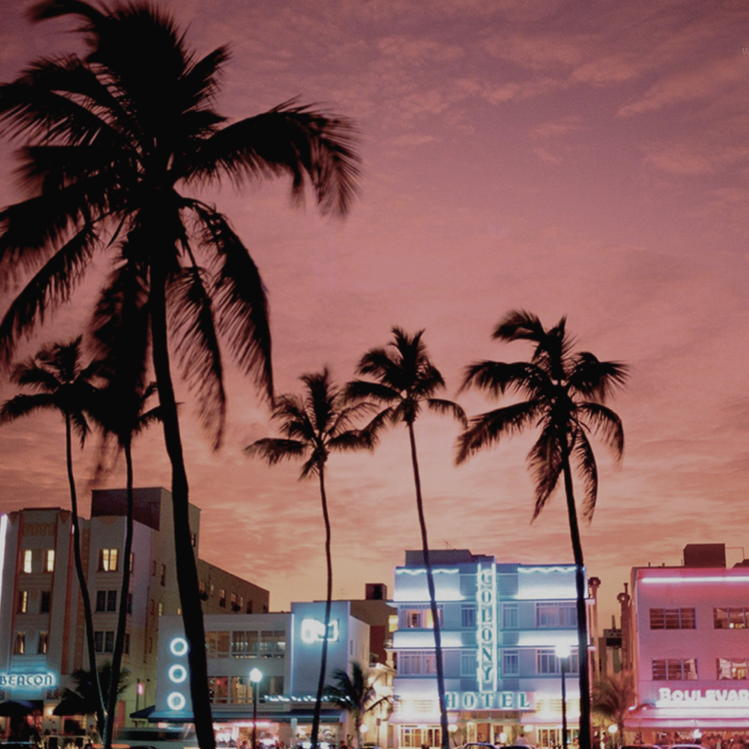 1999Para atender a costa leste dos Estados Unidos e o mercado caribenho, a segunda filial americana é inaugurada em Miami – Flórida. A Ind.i.a. obtém a Certificação de Qualidade ISO 9001, emitida pela instituição alemã TÜV.